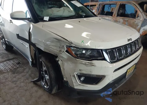 2020 Jeep Compass Limited 4X4 из США, поврежденный, VIN 3C4NJDCB8LT142191